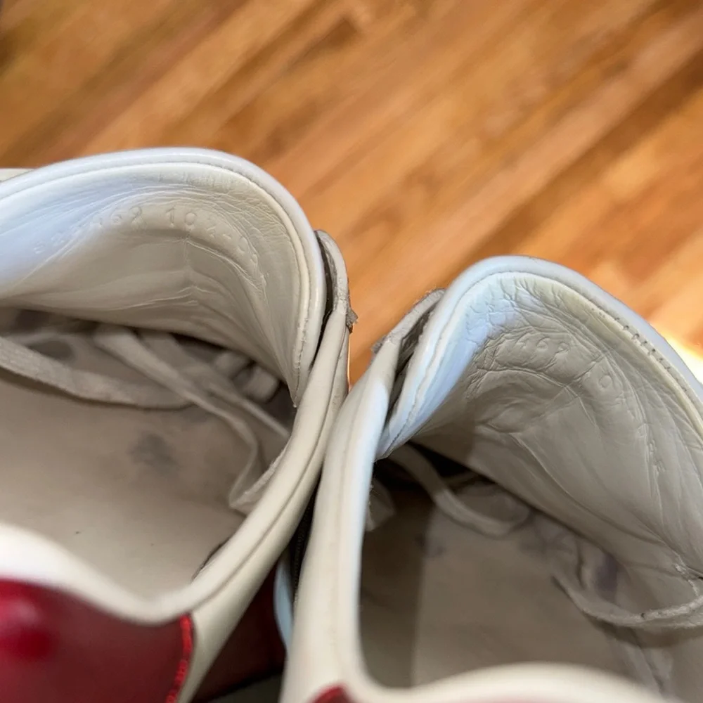 Gucci White Sneakers with Logo Strap - Picture 6 of 8